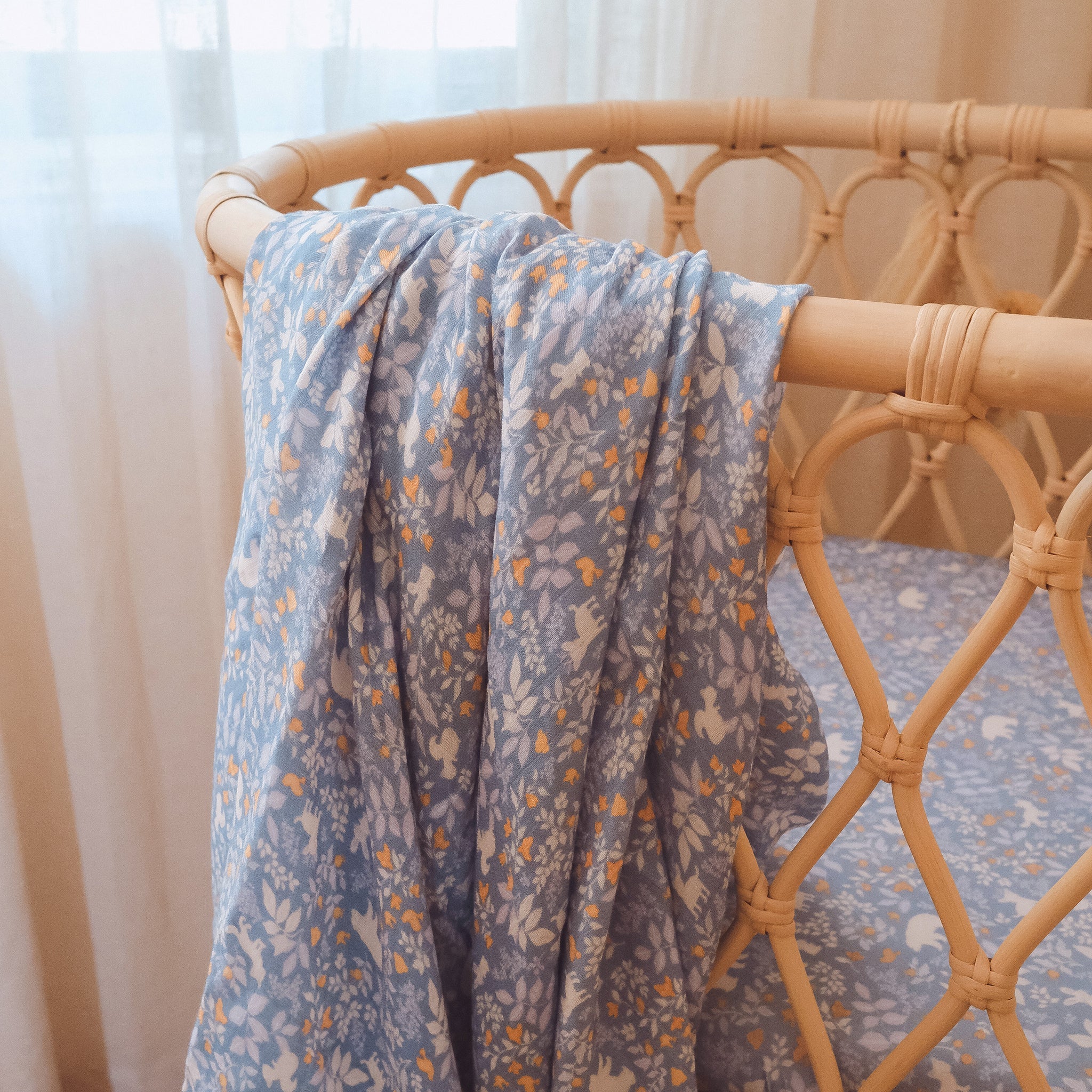 Bassinet | Fitted Sheet/Change Pad Cover | Organic - Forest Friends Cornflower - Image 12