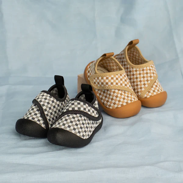 Shoes | Duckies Velcro - Pepper Checker - Image 12