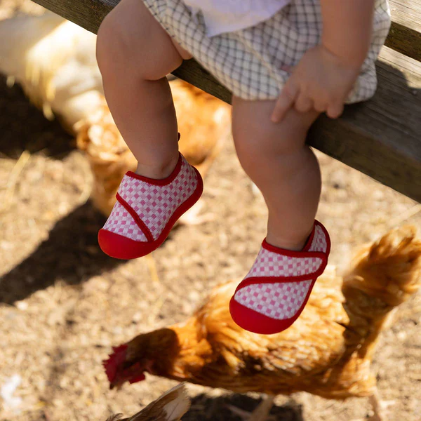 Shoes | Duckies Velcro - Strawberry Checker - Image 5