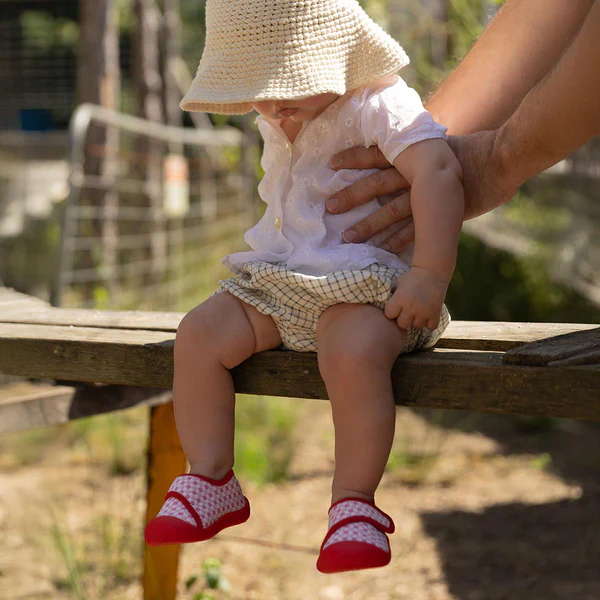Shoes | Duckies Velcro - Strawberry Checker - Image 9